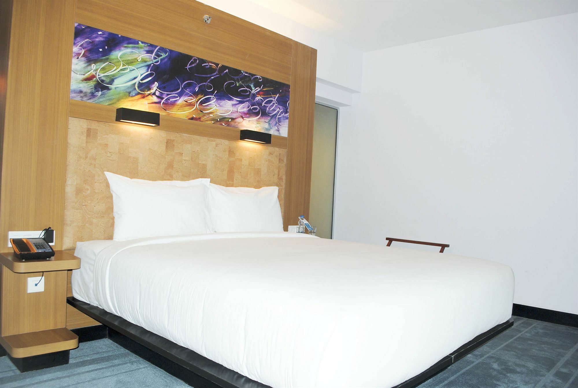 Vivanta Ahmedabad Sg Highway Exterior photo